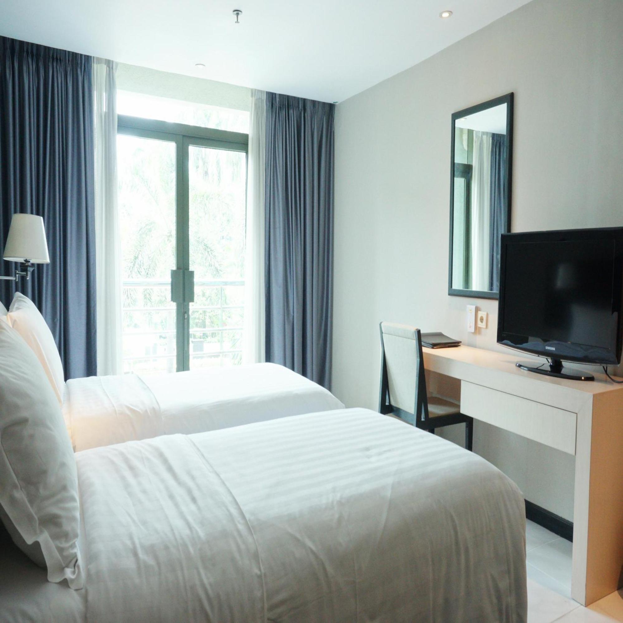 Studio Suite Twin Bed