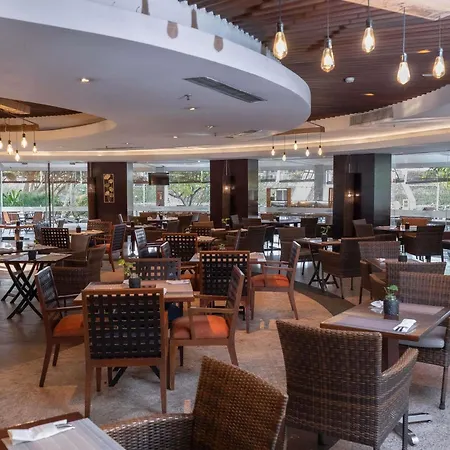 Mercure Convention Center Ancol-2
